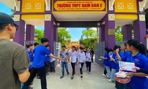 Hiệu trưởng lên tiếng vụ 2,5 điểm ba môn đã trúng tuyển lớp 10