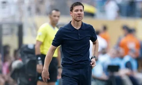 Real Madrid thua đậm PSG, Xabi Alonso nói gì về việc không tung Rodrygo vào sân?