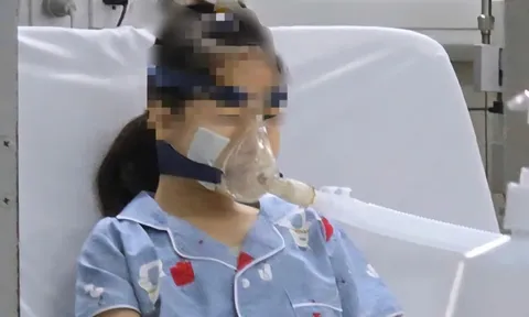 Hành trình 'giành lại' sự sống cho bé gái 14 tuổi