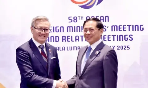 Thương mại Việt – Lào tăng 100,4% trong 5 tháng đầu năm