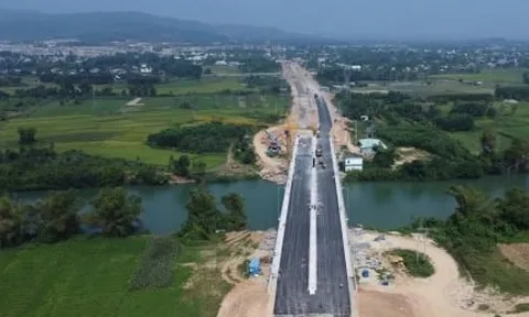 Vướng mặt bằng, cầu hơn 274 tỷ đồng ở Đà Nẵng 'đứng hình'