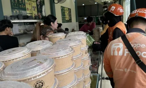 Giằng co trên thị trường giao đồ ăn