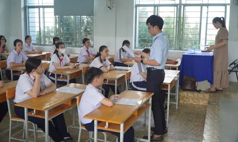 TPHCM: Rộng cửa vào lớp 10 công lập