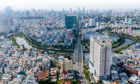 Bức tranh kinh tế Việt Nam 6 tháng đầu năm và dự báo cả năm 2025