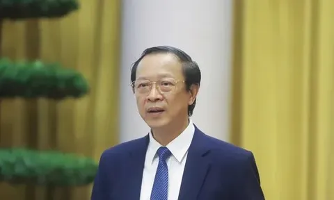 Luật mới cho giáo viên: Lương tăng, phụ cấp dày, nghỉ hưu sớm, thu hút người tài