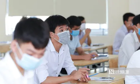 Hơn 200 trường đại học công bố điểm sàn, thấp nhất 12 điểm