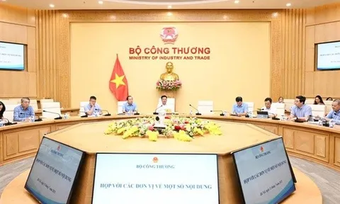 Bộ Công Thương cử 34 lãnh đạo cục, vụ về hỗ trợ địa phương triển khai chính quyền hai cấp