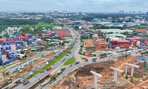 Cận cảnh 'đại công trường' nút giao phức tạp nhất Vành đai 3