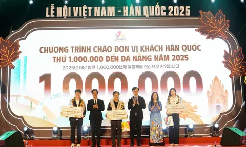 Đà Nẵng đón vị khách Hàn Quốc thứ 1 triệu trong năm 2025