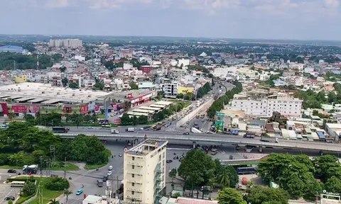 Làm đường trên cao dọc Quốc lộ 51: 2 phương án với vốn dự kiến hơn 16.000 tỉ đồng