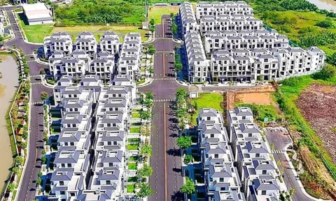 Giá biệt thự ở TPHCM chạm ngưỡng gần 1 tỷ đồng/m2