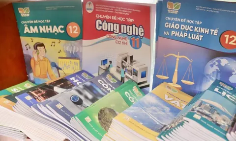 Quyết liệt chống sách giả, sách lậu: Bảo vệ tri thức là bảo vệ tương lai