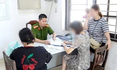 Công an đã cảnh báo vô số lần, 20 người dân Hà Nội vẫn chuyển khoản 6 tỷ đồng cho lừa đảo