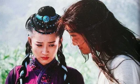Kiếm hiệp Kim Dung: Không phải Thánh Cô đây mới là người đầu tiên Lệnh Hồ Xung muốn cùng sánh đôi
