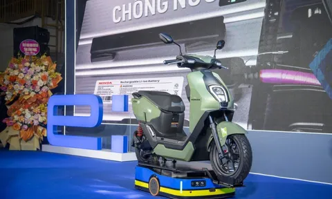 Honda Việt Nam công bố bán pin xe điện ICON e:, giá gần 10 triệu đồng