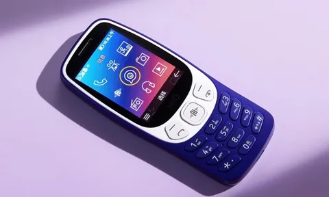 Điện thoại "cục gạch" giá 1.5 triệu giờ đây cũng có AI