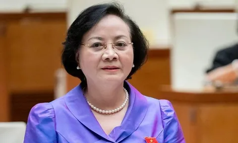 Bộ Nội vụ đề xuất chính sách vượt trội về lương thưởng, bổ nhiệm với chuyên gia