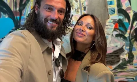Andy Carroll và vòng xoáy 'độc hại' của một mối tình chớp nhoáng