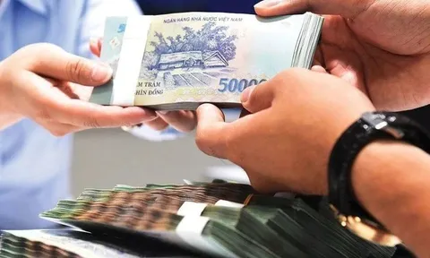 Bộ Nội vụ đề xuất xếp lương với người được tuyển dụng vào công chức
