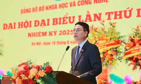 Bộ trưởng Nguyễn Mạnh Hùng: Công nghiệp giúp Việt Nam thành nước thu nhập trung bình, nhưng để có thu nhập cao thì phải là khoa học và công nghệ