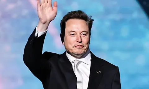Tỷ phú Elon Musk cảnh báo khẩn