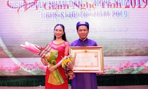 Người "giữ hồn" dân ca ví, dặm giữa nhịp sống hiện đại