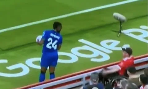 Phân biệt chủng tộc với cầu thủ Bournemouth, fan Liverpool sẽ bị cấm đến sân trọn đời