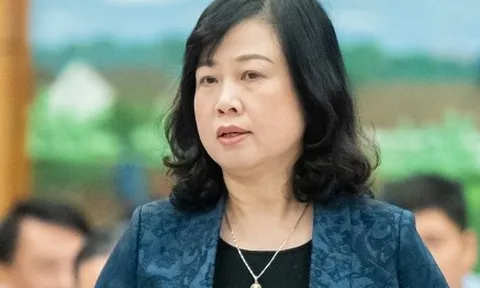 Bộ trưởng Y tế: 50% thuốc bán qua mạng có thể là giả