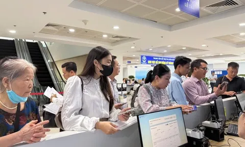 Người dân thực hiện thủ tục hành chính tại Hà Nội cần chú ý thông báo sau