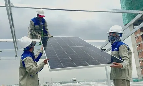 Băn khoăn mức hỗ trợ lắp điện mặt trời mái nhà