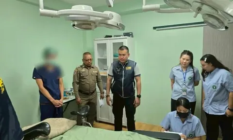 Đột kích phòng khám sinh lý nam, lập tức tạm giữ 1 người, tịch thu 625 tang vật: Tiếp tục mở rộng điều tra