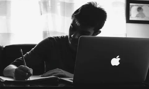 Mô hình kinh doanh mới đang giúp hàng nghìn người Việt kiếm tiền USD mỗi ngày