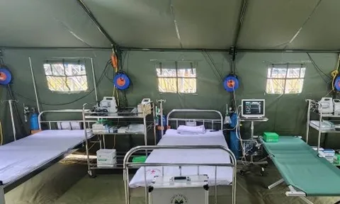 Biến lều y tế thành ‘bệnh viện thu nhỏ’, huy động 100% quân số cho A80