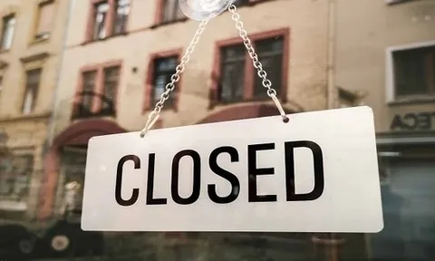 Hôm nay, tạm ngưng giao dịch tại nhiều phòng giao dịch Vietcombank, Sacombank, VPBank,…