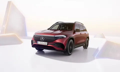 SUV điện Mercedes-Benz EQB 250+ FL ra mắt bản nâng cấp tại Việt Nam, giá hơn 2,3 tỷ đồng