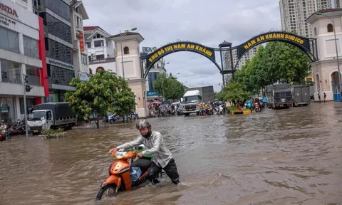 Hôm nay, khu vực Hà Nội tiếp tục có mưa to và dông: Thực hiện ngay các bước sau để cập nhật thông tin các điểm ngập úng