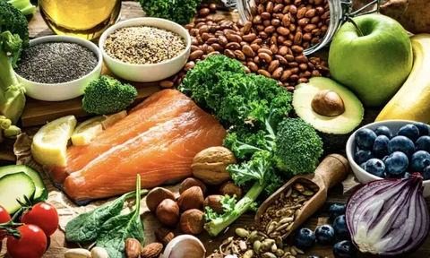 Ung thư ruột 'rất sợ' 1 loại rau có đầy ở Việt Nam: Ăn từng này là tốt nhất!