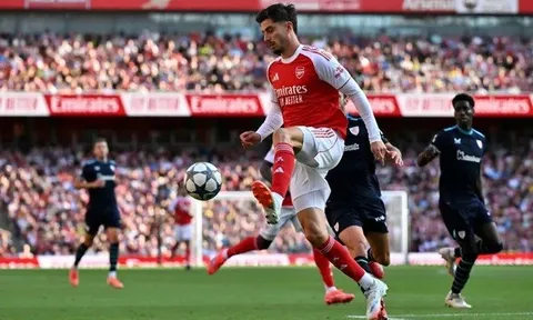 Arsenal đối mặt với nhiều khó khăn trước trận gặp Liverpool