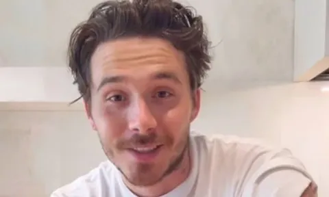 Brooklyn Beckham lại “đá xéo” David và Victoria, lộ rõ khoảng cách không thể hàn gắn