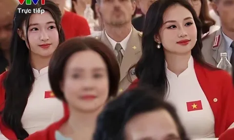 Khoảnh khắc hiếm có, 2 nàng dâu của tỷ phú Phạm Nhật Vượng chung một khung hình