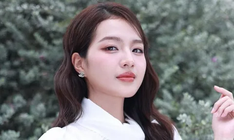 Mỹ nhân đắt show nhất Việt Nam hiện tại: 1 năm đóng 6 phim siêu hot, phủ sóng dày đặc đi đâu cũng thấy mặt