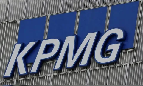 Tạo ra đoạn prompt dài 100 trang, hãng kiểm toán KPMG tăng hiệu suất làm việc gấp 10 lần