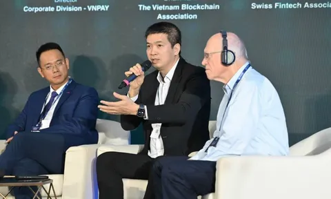 Chuyên gia gợi mở mô hình lý tưởng để Trung tâm tài chính quốc tế đầu tiên của Việt Nam gia tăng nguồn vốn ngoại tệ cho địa phương