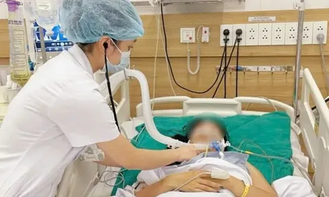Tiêm botox làm đẹp tại nhà, hai phụ nữ liệt toàn thân nguy kịch
