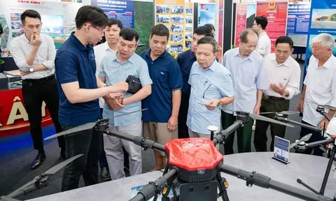 UAV "mắt thần trên không" lần đầu tiên xuất hiện tại Triển lãm quy mô lớn nhất Việt Nam