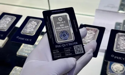 Giá bạc tại Việt Nam lại 'bốc đầu' tăng, đạt đỉnh cao nhất từ trước tới nay