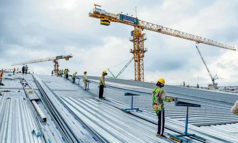 Dự án lập kỷ lục, đón được đại bàng lớn thế giới: Chỉ còn 4 tháng, 14.000 người làm xuyên lễ, công nghệ cao vào cuộc