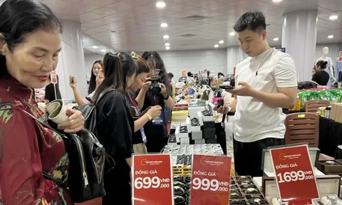 Kỳ vọng 'sóng' tiêu dùng mới sau kỳ nghỉ lễ