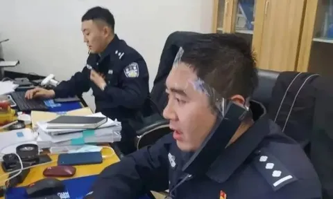 Nhận được cuộc gọi lừa đảo nêu đúng họ tên, số hiệu sĩ quan, anh cảnh sát làm theo thì lại lập công lớn