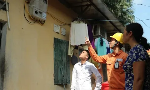Mạng xã hội ồn ào nghi ngờ hóa đơn tiền điện, EVNNPC nói chưa nhận được phản ánh tăng bất thường